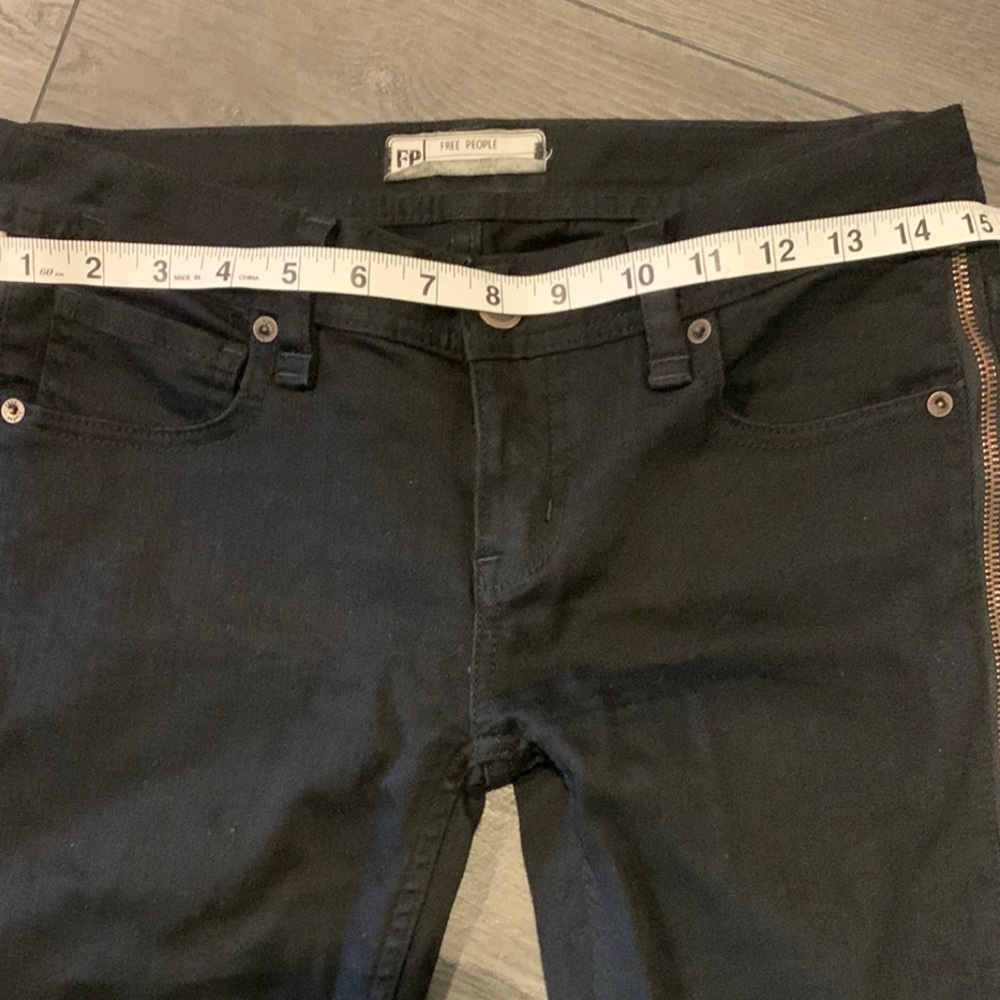 Free People Levon Full Side Zipper Skinny Jean Size 26 - Picture 13 of 15